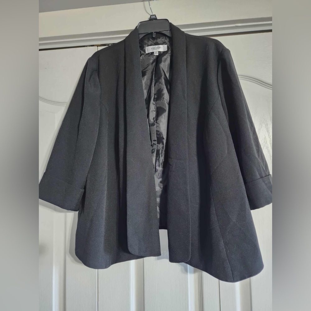 Jones Studio Black Blazer